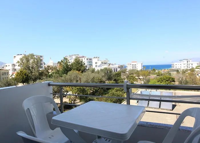 Kristjana Hotel *